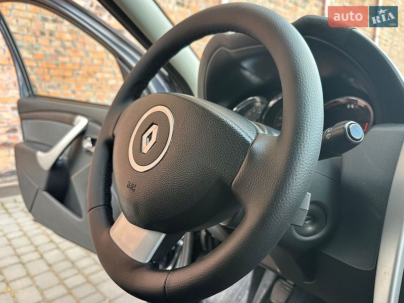 Позашляховик / Кросовер Renault Duster 2016 в Хмельницькому