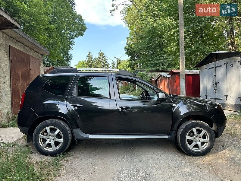 Внедорожник / Кроссовер Renault Duster 2010 в Каменец-Подольском