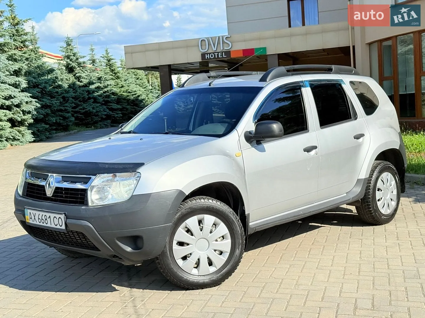 2010 Renault Duster - мініатюра 2