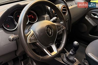 Внедорожник / Кроссовер Renault Duster 2017 в Киеве