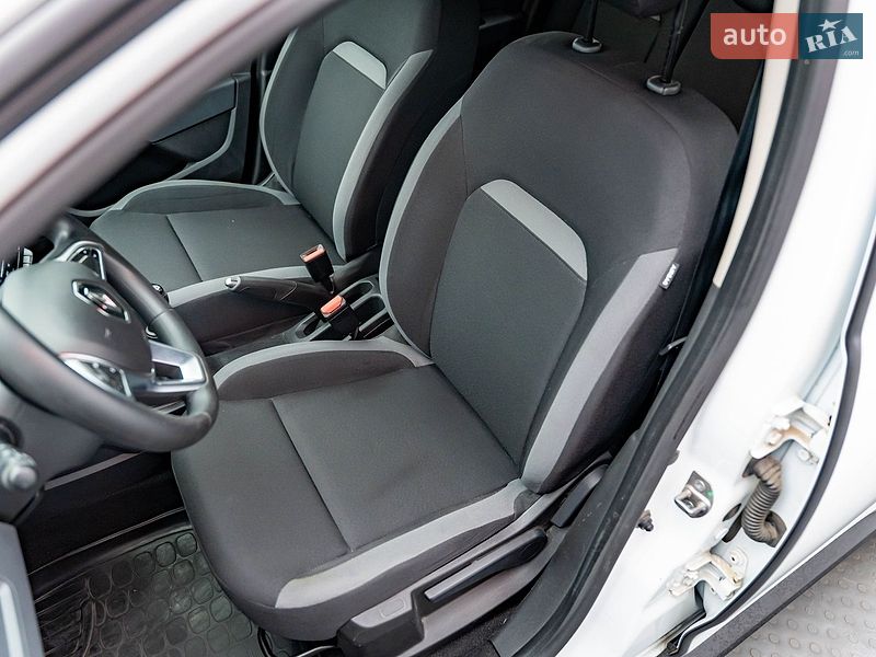 Внедорожник / Кроссовер Renault Duster 2021 в Киеве