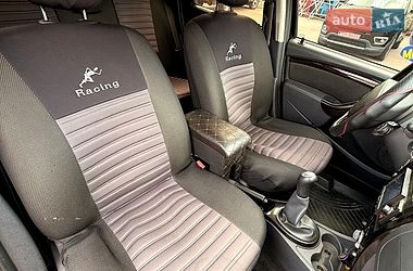 Позашляховик / Кросовер Renault Duster 2010 в Сумах