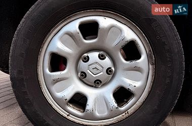Позашляховик / Кросовер Renault Duster 2010 в Сумах