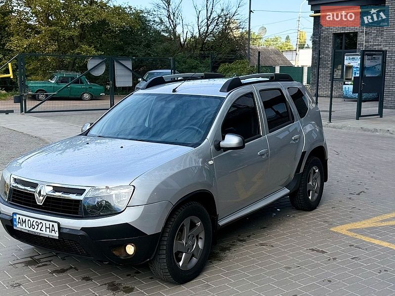 Позашляховик / Кросовер Renault Duster 2013 в Житомирі