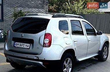 Позашляховик / Кросовер Renault Duster 2013 в Житомирі