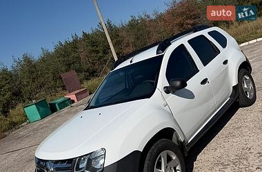 Внедорожник / Кроссовер Renault Duster 2015 в Каменском