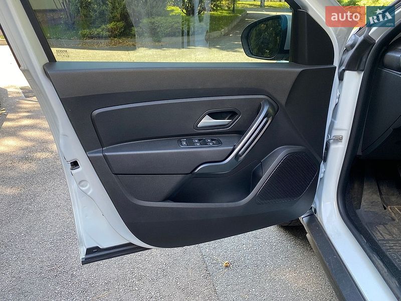 Внедорожник / Кроссовер Renault Duster 2023 в Киеве фото 15 Внедорожник / Кроссовер Renault Duster 2023 в Киеве