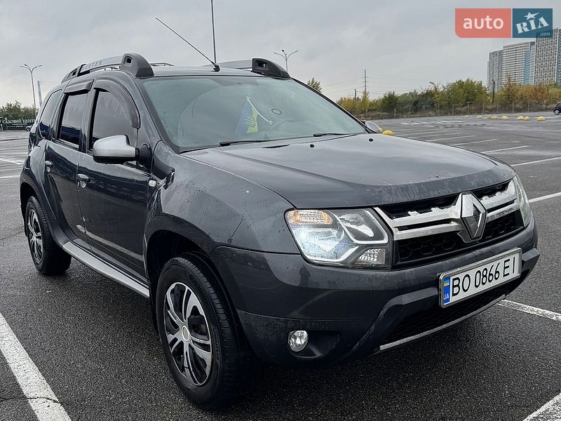 Внедорожник / Кроссовер Renault Duster 2017 в Киеве