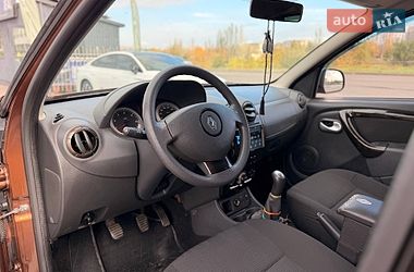 Внедорожник / Кроссовер Renault Duster 2011 в Кривом Роге