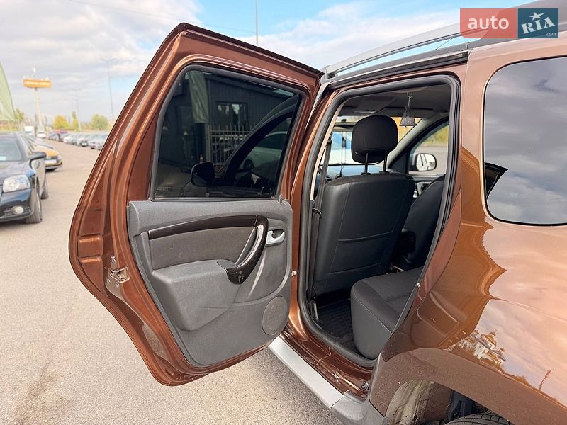 Внедорожник / Кроссовер Renault Duster 2011 в Кривом Роге