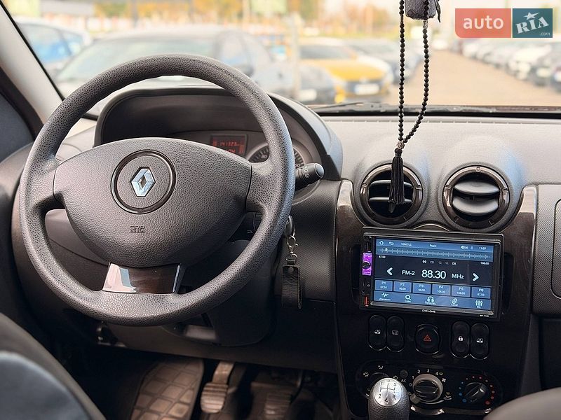 Внедорожник / Кроссовер Renault Duster 2011 в Кривом Роге