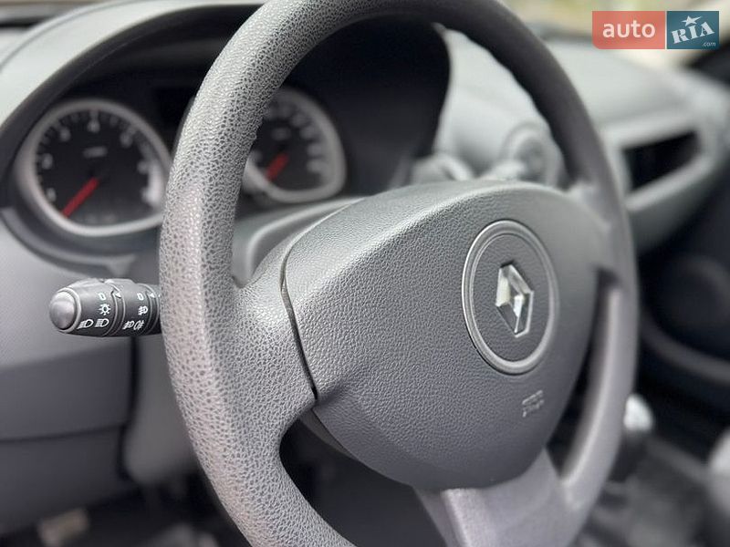 Внедорожник / Кроссовер Renault Duster 2013 в Киеве