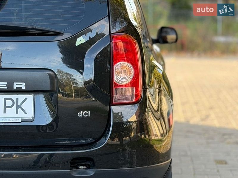 Позашляховик / Кросовер Renault Duster 2011 в Дніпрі