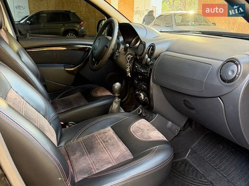 Позашляховик / Кросовер Renault Duster 2011 в Дніпрі