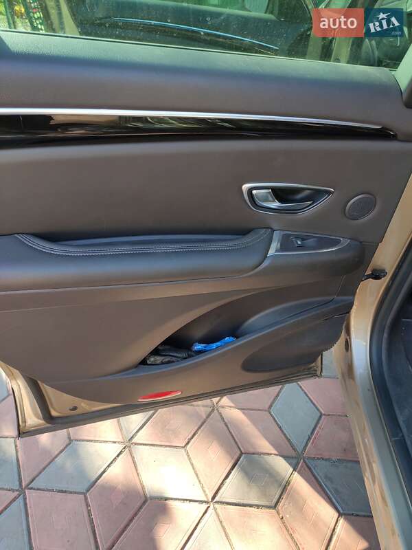 Мінівен Renault Espace 2015 в Первомайську фото 17 Мінівен Renault Espace 2015 в Первомайську