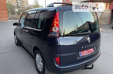 Минивэн Renault Espace 2005 в Кривом Роге