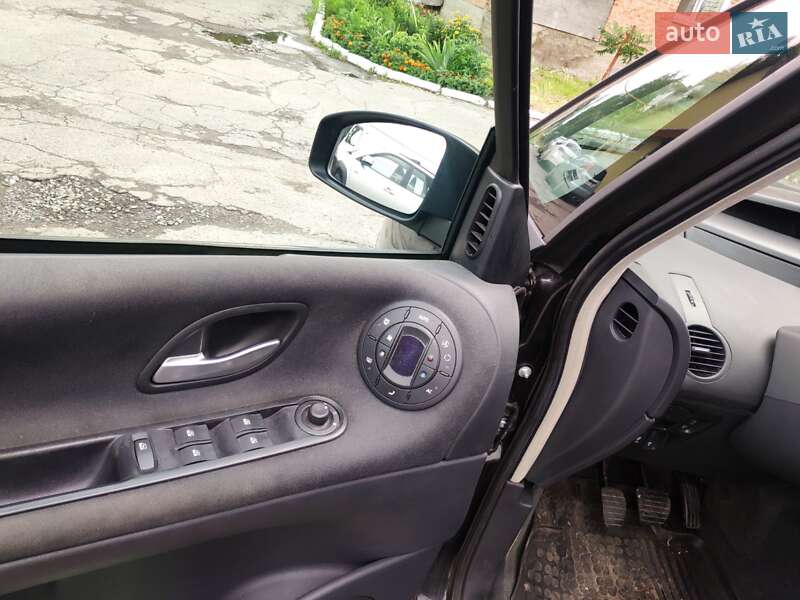 Минивэн Renault Espace 2007 в Лубнах