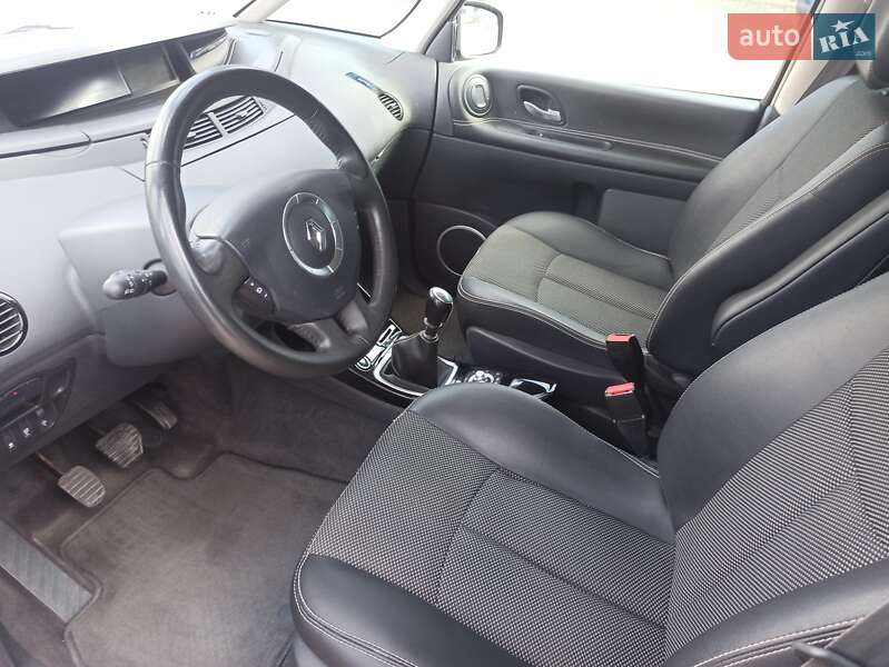 Мінівен Renault Espace 2013 в Рівному