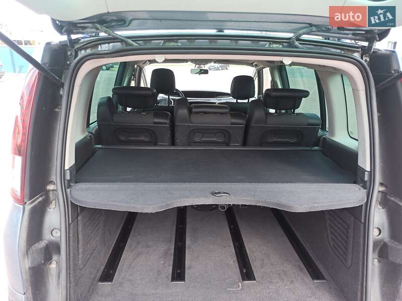 Мінівен Renault Espace 2013 в Рівному