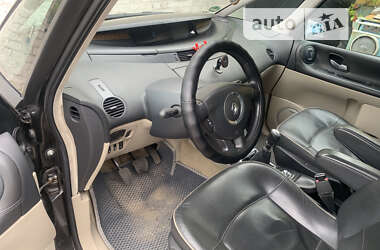 Минивэн Renault Espace 2006 в Новограде-Волынском