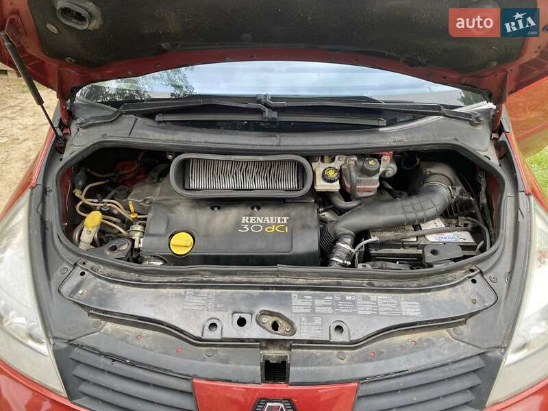 Минивэн Renault Espace 2005 в Дубно