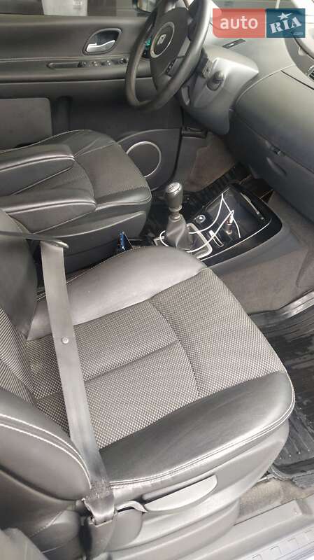 Минивэн Renault Espace 2010 в Луцке