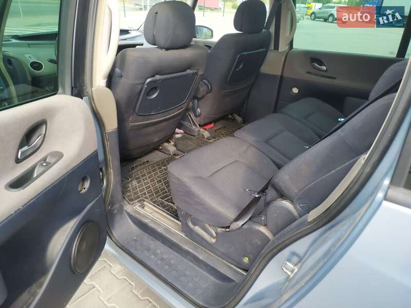 Минивэн Renault Espace 2004 в Луцке