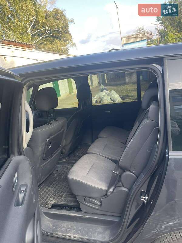 Минивэн Renault Espace 2009 в Умани