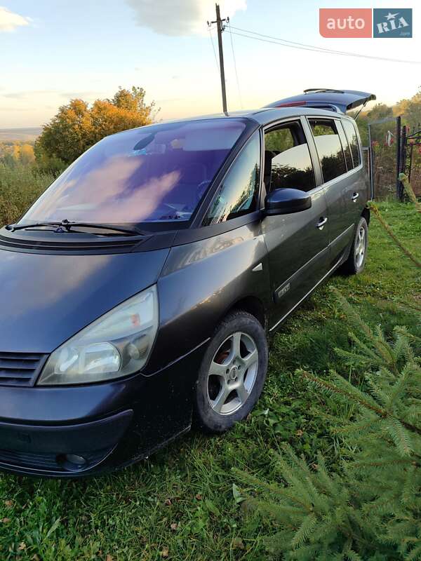 Минивэн Renault Espace 2004 в Калуше