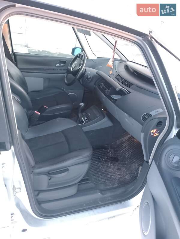 Минивэн Renault Espace 2006 в Ивано-Франковске