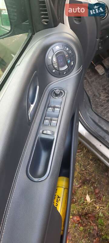 Минивэн Renault Espace 2010 в Кельменцах