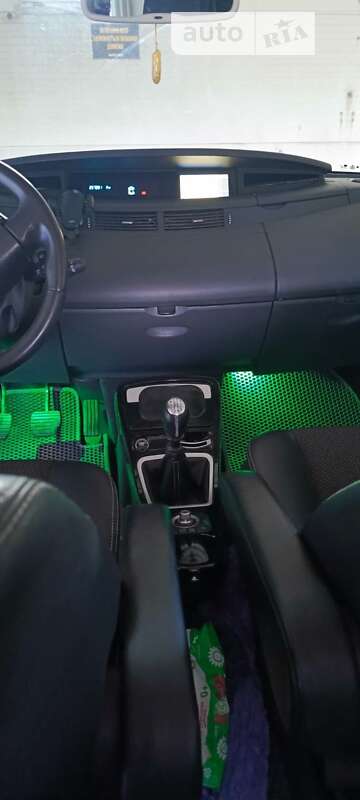 Минивэн Renault Espace 2011 в Виннице