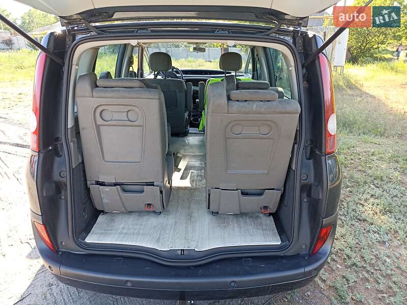 Мінівен Renault Espace 2004 в Дніпрі