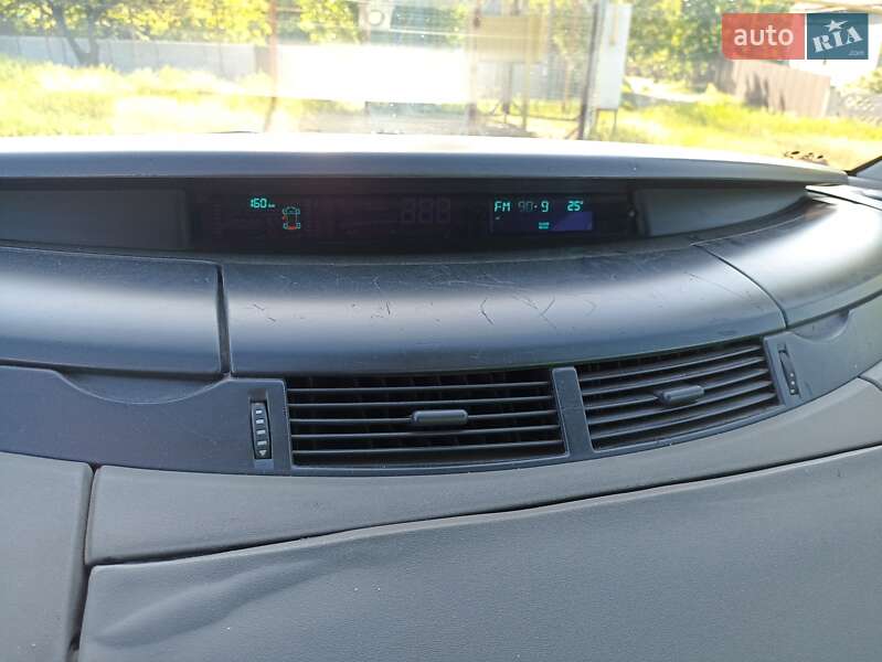 Мінівен Renault Espace 2004 в Дніпрі