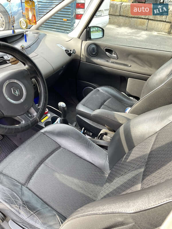 Минивэн Renault Espace 2005 в Киеве