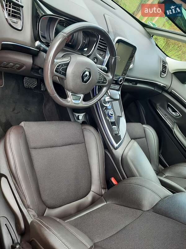 Минивэн Renault Espace 2016 в Камне-Каширском