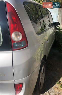 Минивэн Renault Espace 2005 в 
