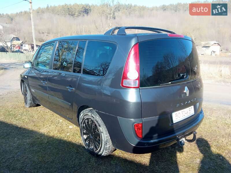 Минивэн Renault Espace 2004 в Борщеве
