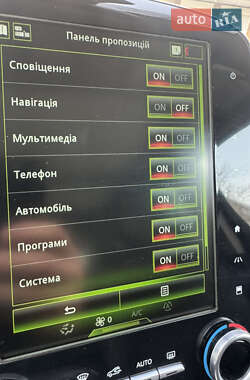 Минивэн Renault Espace 2016 в Гатном