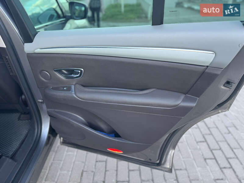 Минивэн Renault Espace 2017 в Ровно