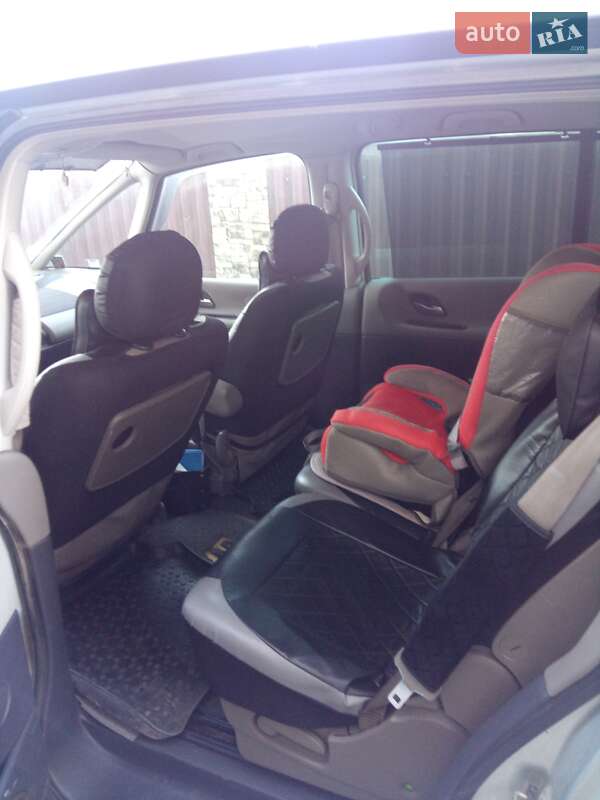 Минивэн Renault Espace 2004 в Мельнице-Подольской