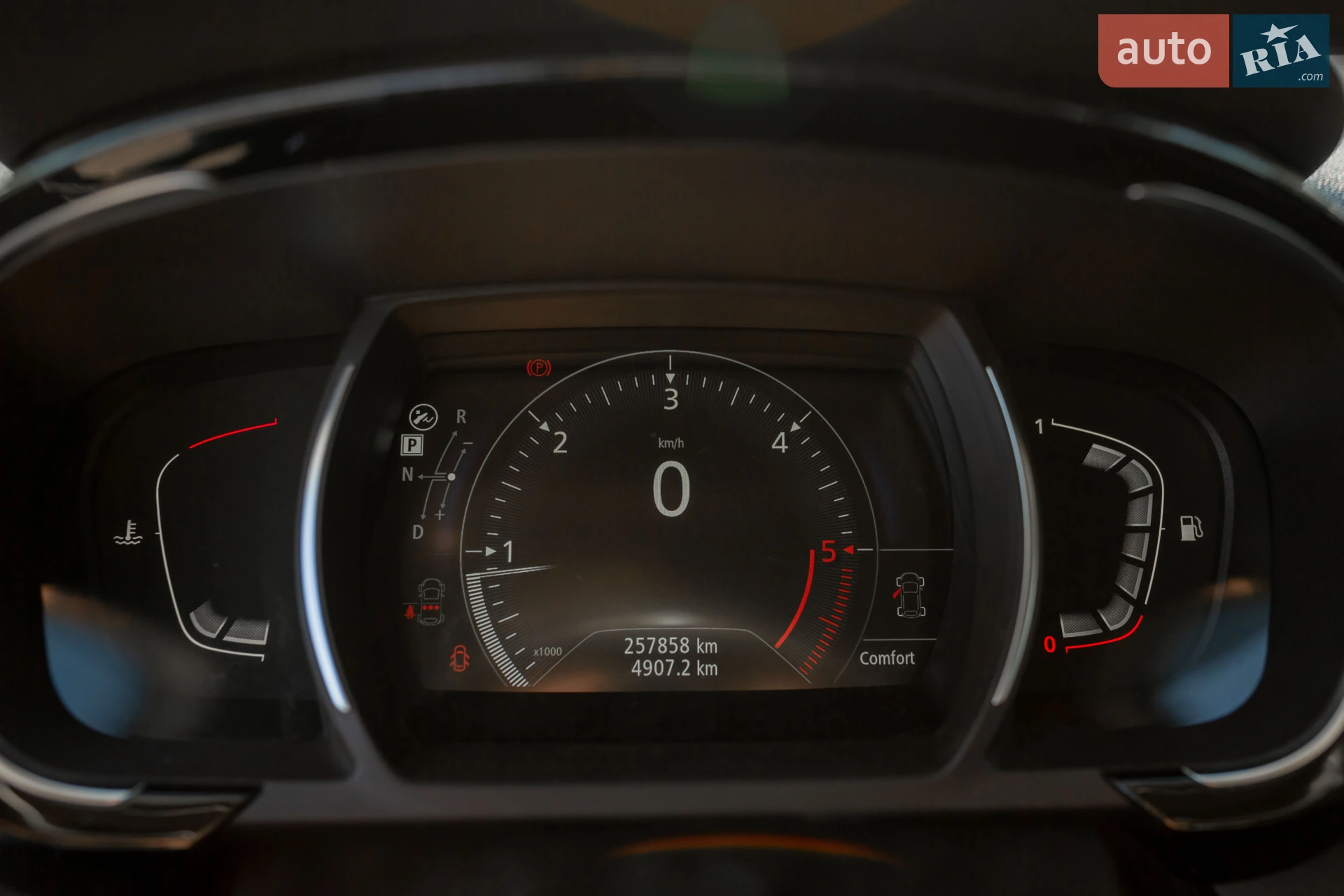 2015 Renault Espace - мініатюра 40