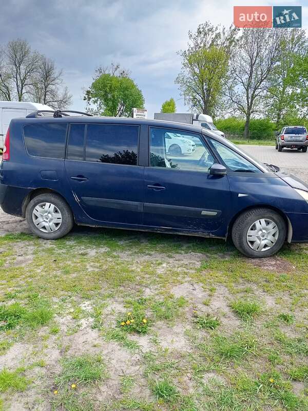 Минивэн Renault Espace 2004 в 