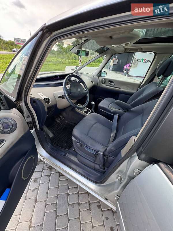 Минивэн Renault Espace 2005 в Дрогобыче