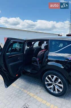 Минивэн Renault Espace 2017 в 