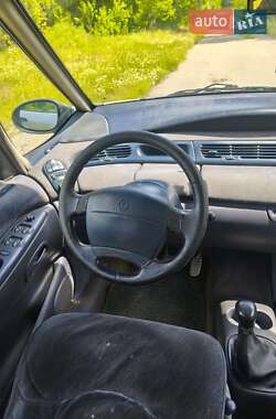 Минивэн Renault Espace 1999 в 