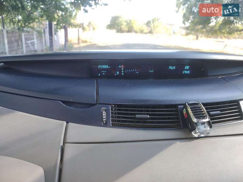 Мінівен Renault Espace 2004 в Одесі фото 11 Мінівен Renault Espace 2004 в Одесі