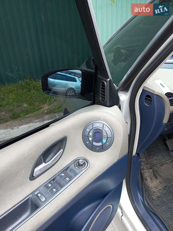 Минивэн Renault Espace 2005 в Киеве