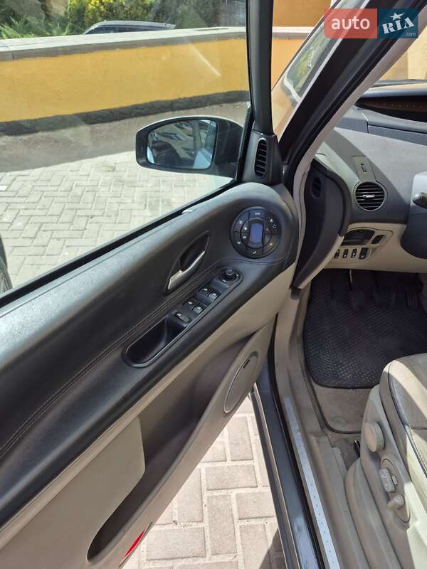 Мінівен Renault Espace 2006 в Києві фото 8 Мінівен Renault Espace 2006 в Києві