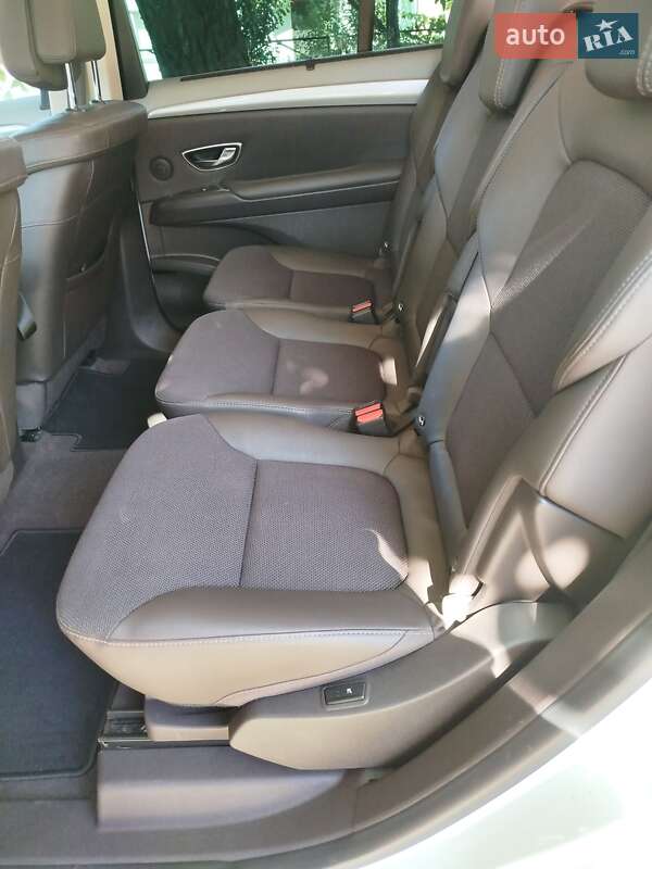 Минивэн Renault Espace 2015 в Умани фото 10 Минивэн Renault Espace 2015 в Умани